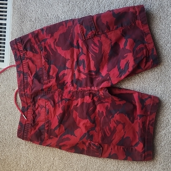 Cargo camo shorts - Picture 2 of 2